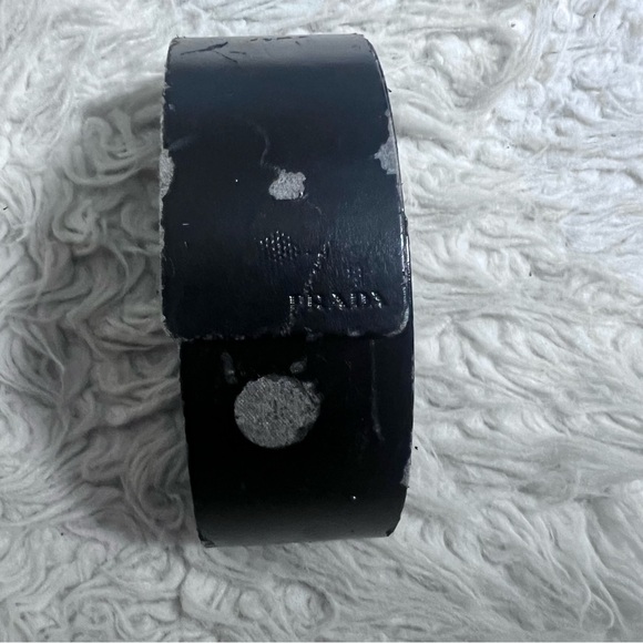 Prada Sunglasses SPR57D - Picture 8 of 9